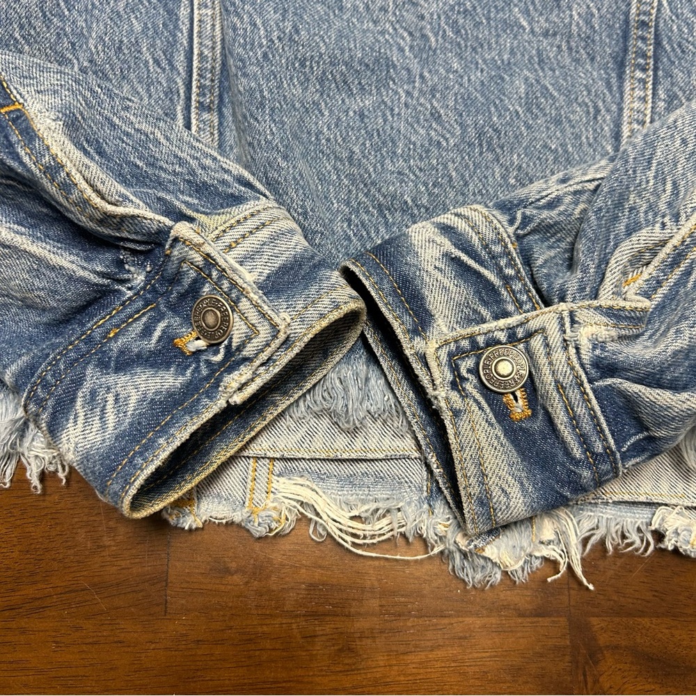 We The Free Indira Distressed Frayed Denim Jacket Size XS - Picture 10 of 16